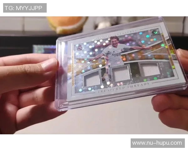 以球星卡足球系列为主题探讨其在收藏、投资及文化传播中的多重价值 以球星卡足球系列为主题探讨其在收藏、投资及文化传播中的多重价值